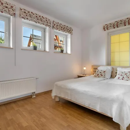 Tatraholiday - Zamoyskiego *